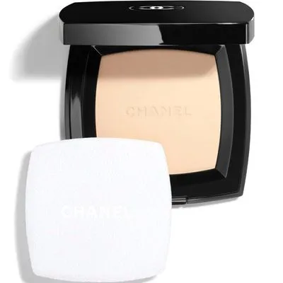 Chanel Poudre Universelle Compact Pressed Powder 20 - Clair - Translucent 1