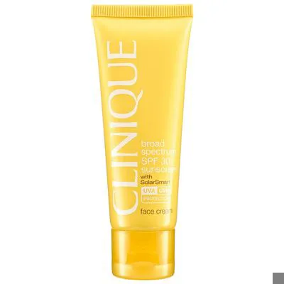 Clinique Sunscreen With Solar Smart 1.7 oz