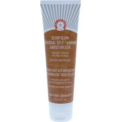 First Aid Beauty Slow Glow Gradual Self Tanning Moisturizer 4.7 oz
