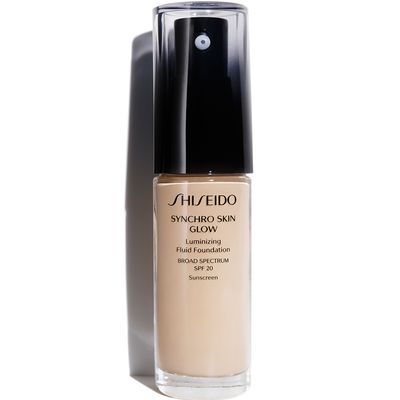 Shiseido - Synchro Skin Glow Luminizing Fluid Foundation