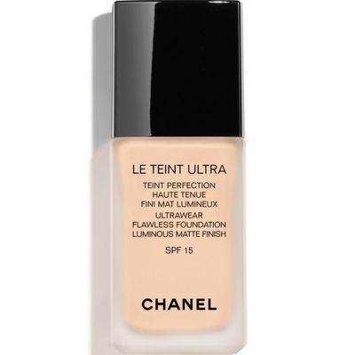 BeautyLIV  Chanel Le Teint Ultra Ultrawear Flawless Foundation