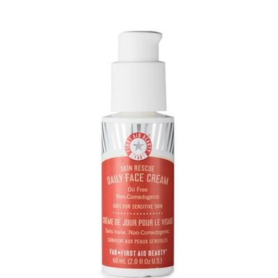 First Aid Beauty - Skin Rescue Daily Soap
