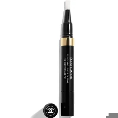 Chanel Eclat Lumiere Highlighter Face Pen